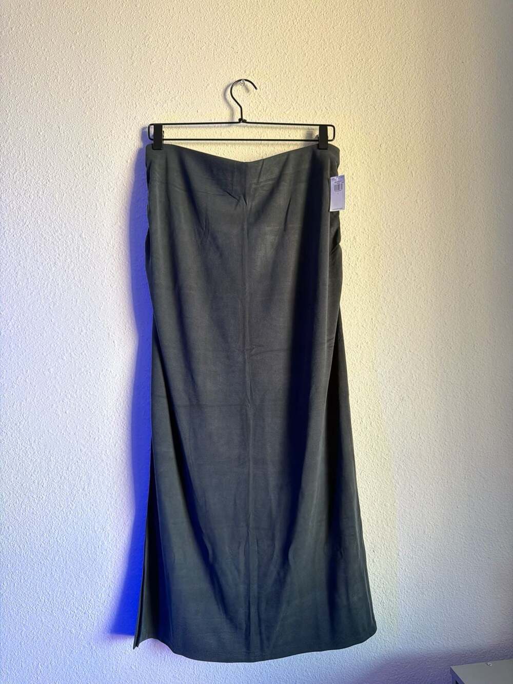 Rib-Knit Side-Slit Maxi Skirt, Size L